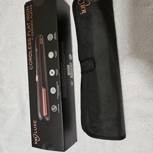 ion LUXE Cordless Flat Iron